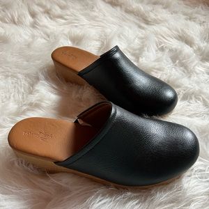 Clogs by Universal Thread at Target! Very comfortable, very cool for spring!